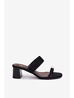 Dámske sandále na podpätku so zlatými detailmi a imitáciou semišu Black Dakotelle Dámske sandále na podpätku so zlatými detailmi a imitáciou semišu Black Dakotelle