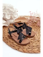 Lakované detské sandále s mašľou na suchý zips, čierne Joratia