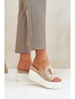 Klapki Na Platformie I Koturnie Z Ozdobą Beżowe Tanonea