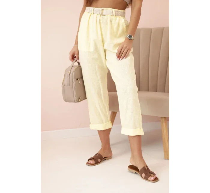 Dámské model 21035583 kalhoty s bavlnou a páskem žluté - K-Fashion