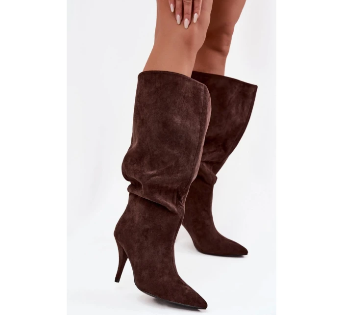 Topánky na podpätku model 219853 Krok vo veľkom štýle Topánky na podpätku model 219853 Krok vo veľkom štýle