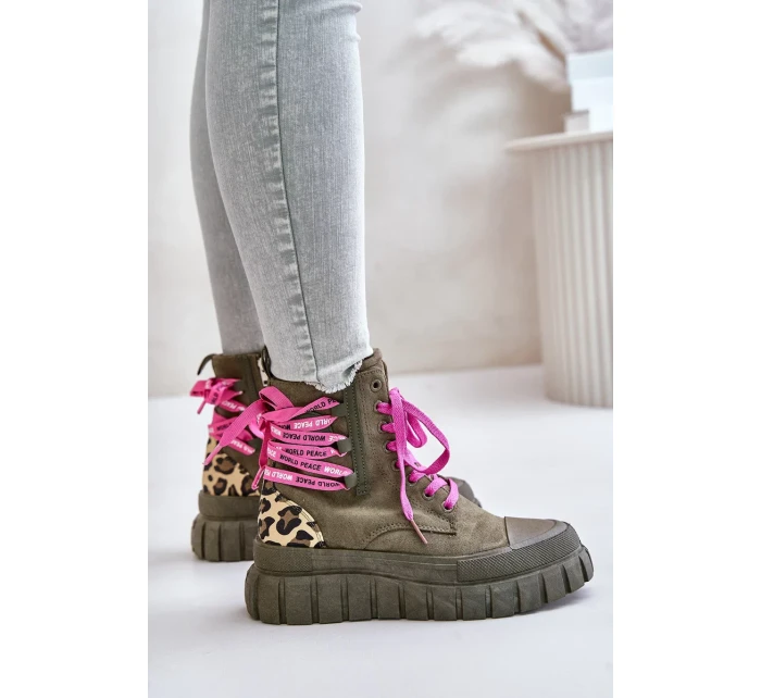 Dámske členkové topánky na platforme s ozdobným čipkovaným leopardím vzorom zelené Edidda Dámske členkové topánky na platforme s ozdobným čipkovaným leopardím vzorom zelené Edidda