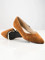 Klasické hnedé lodičky na širokom podpätku