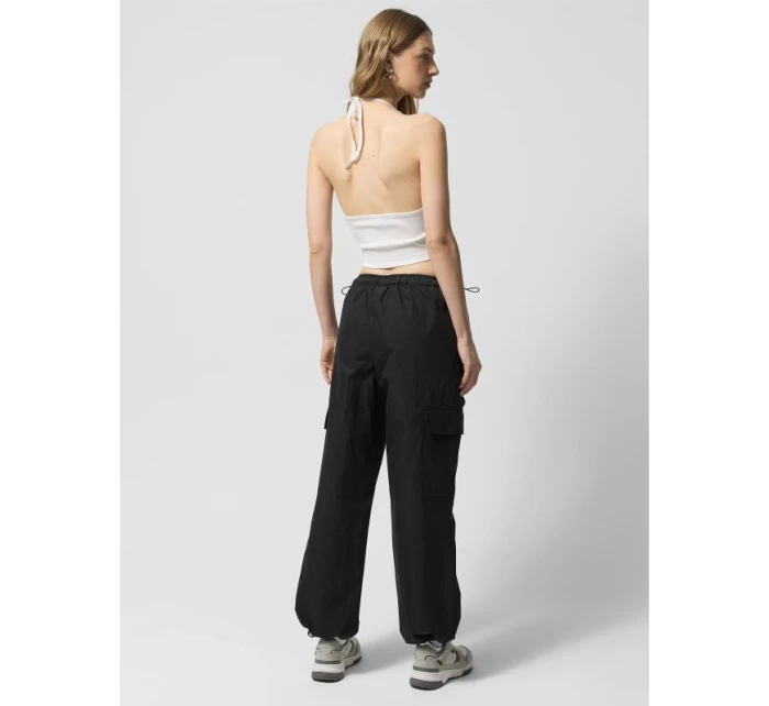 Dámské kalhoty z tkaniny model 21432883 - Outhorn Dámské kalhoty z tkaniny model 21432883 - Outhorn