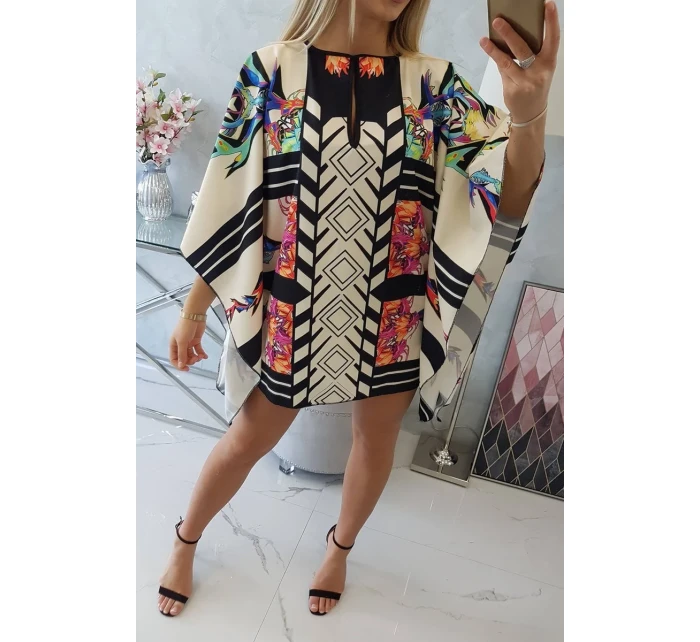 model 18746606 šaty s vázáním v pase ecru - K-Fashion