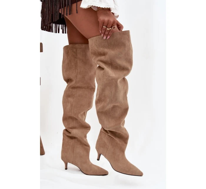 Topánky na podpätku model 219136 Krok vo veľkom štýle