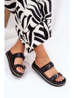 Dámské Klapky Hladké Na Platformě S A Přezkami Černé model 21687650 - Boto Dámské Klapky Hladké Na Platformě S A Přezkami Černé model 21687650 - Boto