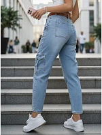 Dámske džínsy balónového strihu s cargo vreckami modré FashionStreet UY2923
