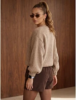 Sweter damski z dekoltem beżowy model 22394673 - FashionStreet Sweter damski z dekoltem beżowy model 22394673 - FashionStreet