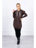 Šaty s ozdobnými volánikmi a kapucňou v hnedej farbe Šaty s ozdobnými volánikmi a kapucňou v hnedej farbe