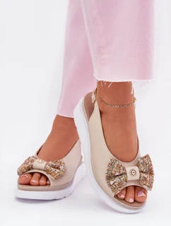 Dámské Kožené Sandály Na Klínu S Mašlí Béžové model 21701834 - Zazoo
