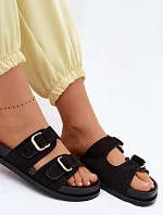Dámske papuče so zlatými prackami Black Pelorin