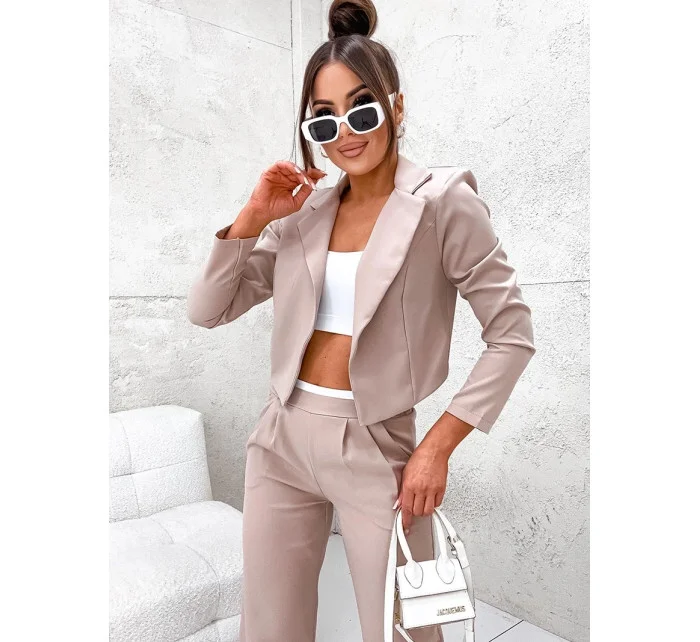 Béžová dámska súprava - krátke sako a široké nohavice (8263)