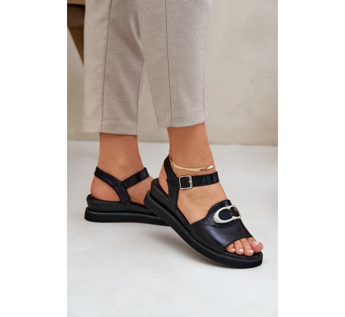 Lakierowane Sandały Damskie Na Koturnie Z Ozdobą Czarne Salianes Lakierowane Sandały Damskie Na Koturnie Z Ozdobą Czarne Salianes