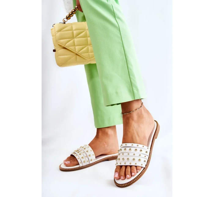 Dámské kožené pantofle s zdobením bílým Brien Dámské kožené pantofle s zdobením bílým Brien