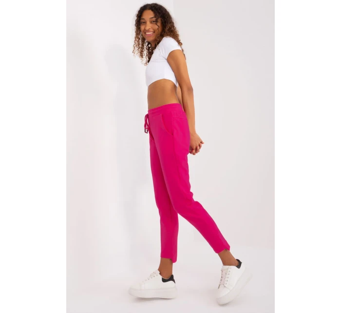 Tepláky model 191223 Relevantnosť