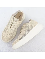 Dámská obuv na platformě se šněrováním béžová model 22098387 - VINCEZA Dámská obuv na platformě se šněrováním béžová model 22098387 - VINCEZA