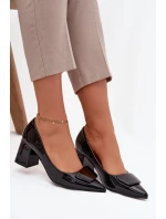 Lakované lodičky na podpatku s ozdobou Černé model 21752752 - Boto