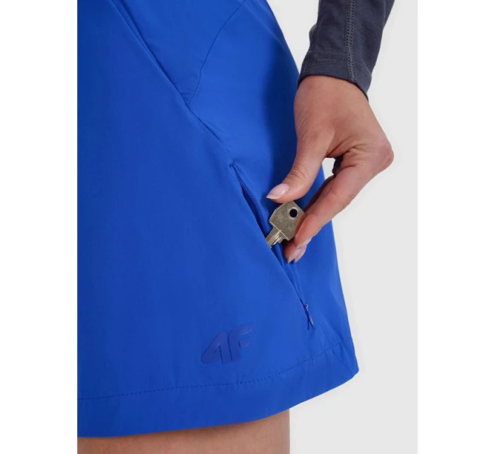 Dámske rýchloschnúce trekingové šortky 4F 4FWSS25TFSHF0994-36S Dámske rýchloschnúce trekingové šortky 4F 4FWSS25TFSHF0994-36S