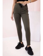 Dámské teplákové kalhoty s model 21154157 a šňůrkou v pase khaki - K-Fashion
