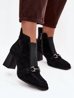 Dámské kotníkové boty z pravé semišové kůže na podpatku model 21714179 Černé - Artiker