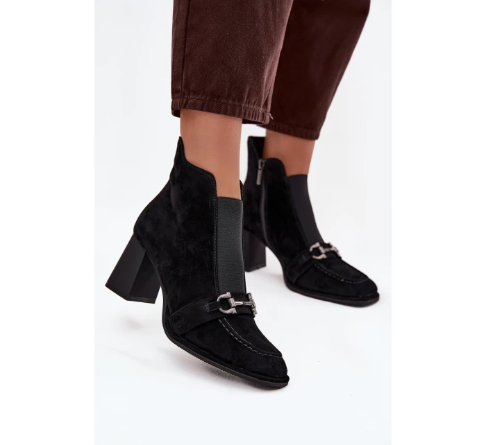 Botki Damskie Z Naturalnego Zamszu Na Słupku Artiker 57C0124 Czarne