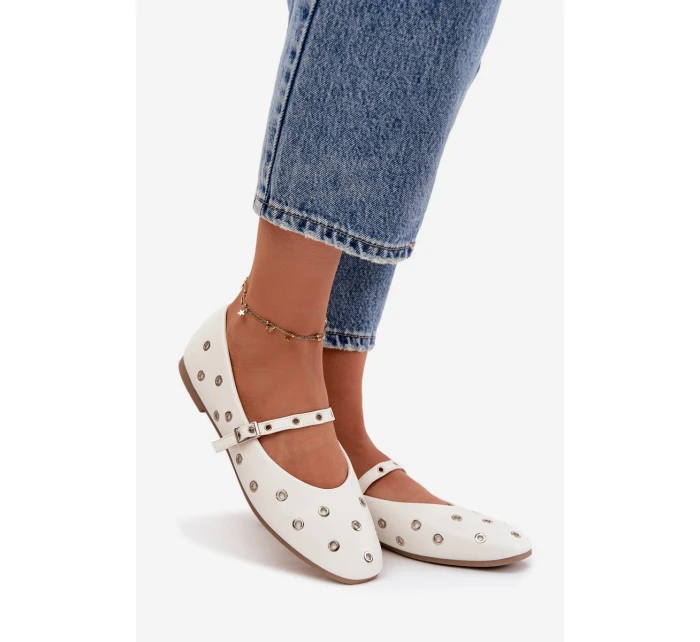 Dámské baleríny se prvky bílé model 21744520 - Boto