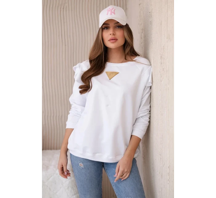 Bavlnená blúzka s volánikmi na ramenách biela Bavlnená blúzka s volánikmi na ramenách biela