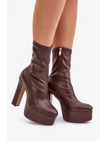 Členkové topánky na vysokom podpätku a platforme tmavohnedej farby Tennira Členkové topánky na vysokom podpätku a platforme tmavohnedej farby Tennira