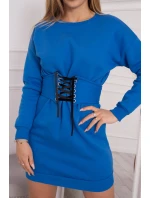 Zateplené šaty s ozdobným pásikom nevädzovo modrej farby Zateplené šaty s ozdobným pásikom nevädzovo modrej farby