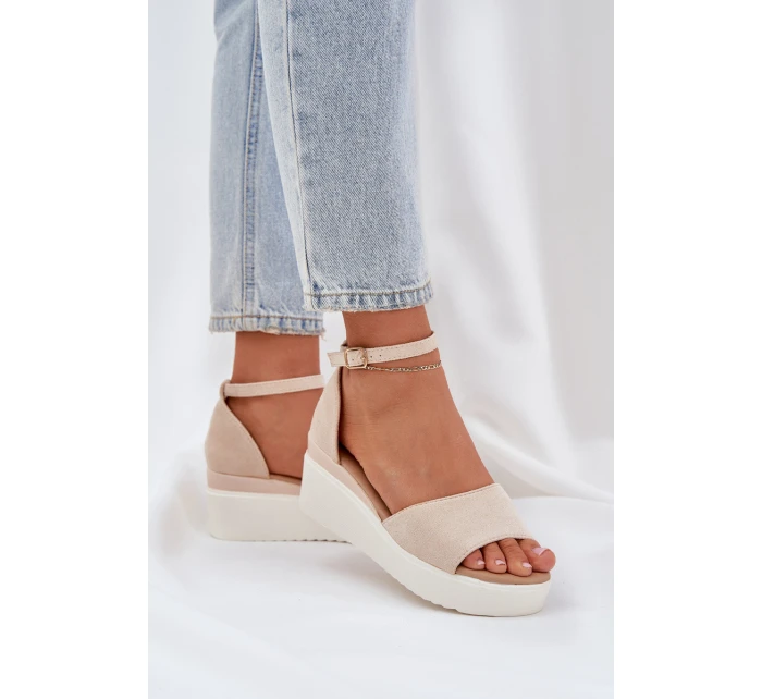 Lekkie Sandały Na Platformie I Delikatnym Koturnie Jasnobeżowe Gillifia Lekkie Sandały Na Platformie I Delikatnym Koturnie Jasnobeżowe Gillifia