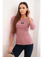 Dámska pruhovaná blúzka s 3/4 rukávom a ozdobnou nášivkou tmavoružová Dámska pruhovaná blúzka s 3/4 rukávom a ozdobnou nášivkou tmavoružová