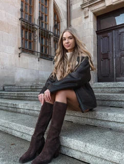 Semišové Kozačky Na Podpatku Zip Čokoládové model 21705071 - Boto