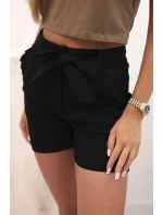 Dámske šortky s mašľou a volánikmi čierne