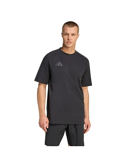 Pánske tričko adidas Tiro 26 Travel Tee black JM5543 pánske