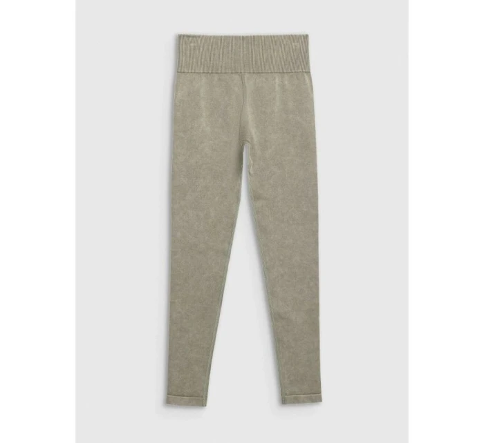 Dámske bezšvové legíny na jogu a pilates 4F 4FWAW25TFTIF407-41A Dámske bezšvové legíny na jogu a pilates 4F 4FWAW25TFTIF407-41A