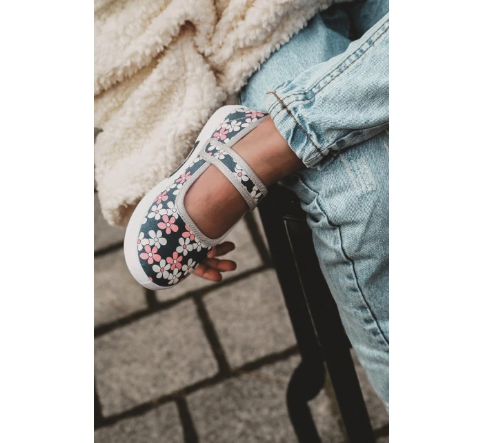 Dziecięce Baleriny W Kwiatuszki Granatowo-Szare Noah Dziecięce Baleriny W Kwiatuszki Granatowo-Szare Noah