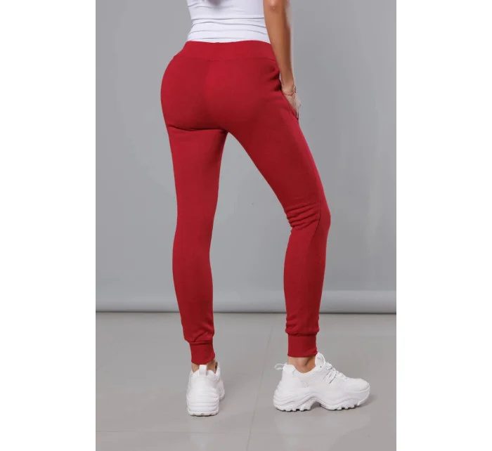 Tmavě červené teplákové kalhoty model 17672225 - J.STYLE Tmavě červené teplákové kalhoty model 17672225 - J.STYLE