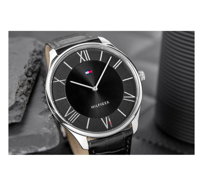 Pánske hodinky Tommy Hilfiger Becker 1710516 + BOX Pánske hodinky Tommy Hilfiger Becker 1710516 + BOX