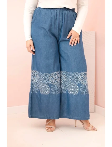 Dámské kalhoty Plus Size se širokými nohavicemi a model 21156793 výšivkou džínové - K-Fashion