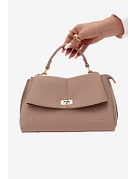 Dámská kabelka z umělé kůže Béžová model 22221035 - Flora&Co Dámská kabelka z umělé kůže Béžová model 22221035 - Flora&Co
