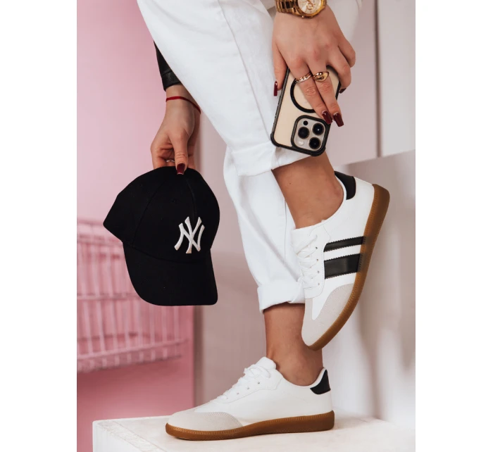 Dámské sportovní tenisky white Dstreet model 21984112 - FashionStreet