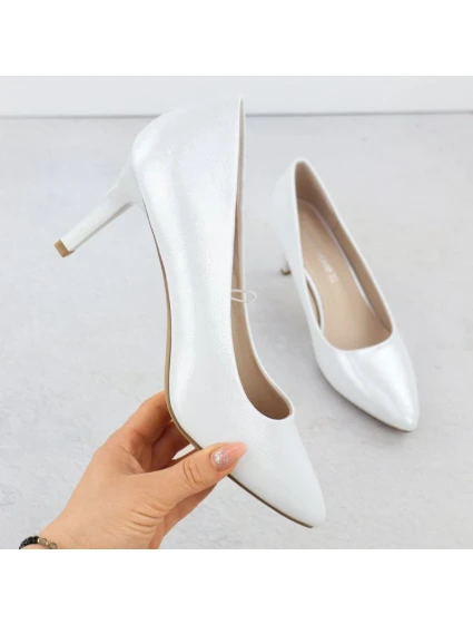 Dámské saténové stříbrné lodičky Sergio model 21905071 - LEONE