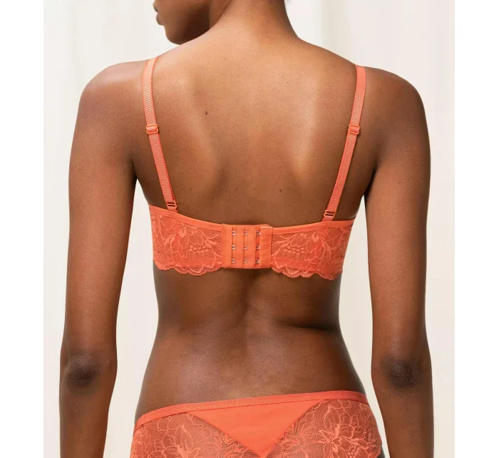 Podprsenka Amourette Charm model 17105851 černá - Triumph Podprsenka Amourette Charm model 17105851 černá - Triumph