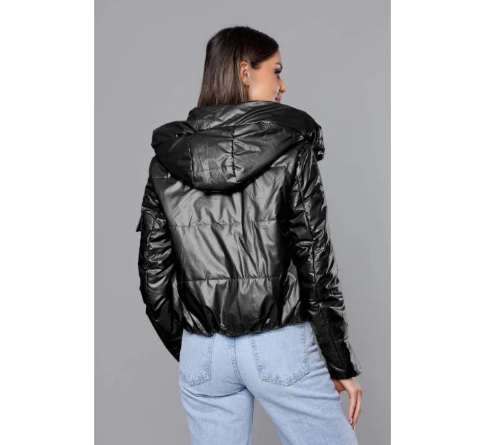 Krátka čierna dámska bunda (B8138-1)