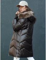 Dámská prošívaná zimní bunda z umělé kožešiny s kapucí hnědá Dstreet model 21979679 - FashionStreet