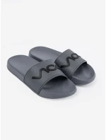 Klasické sivé a strieborné dámske ponožky na plochom podpätku Klasické sivé a strieborné dámske ponožky na plochom podpätku