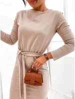 Béžové dámské midi šaty s páskem model 20302456 - Moon Béžové dámské midi šaty s páskem model 20302456 - Moon