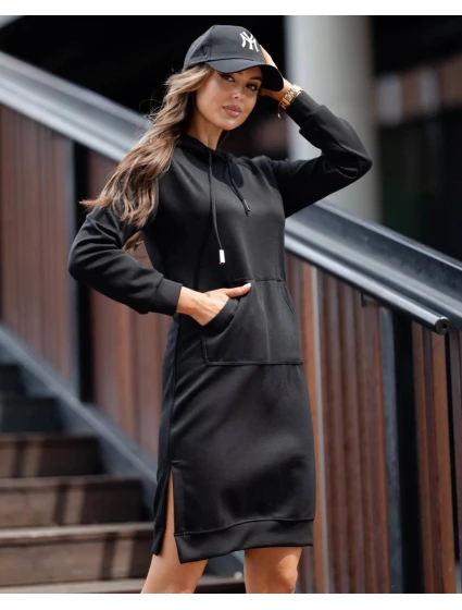 Čierne dámske ležérne šaty s kapucňou (523)