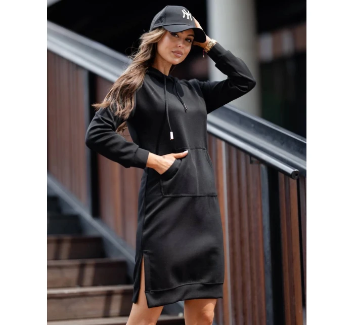 Čierne dámske ležérne šaty s kapucňou (523)